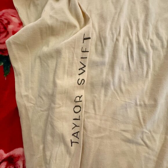 Taylor Swift 1989 (Taylor’s Version) Long Sleeve Shirt | Size Large | Beige - Picture 5 of 10